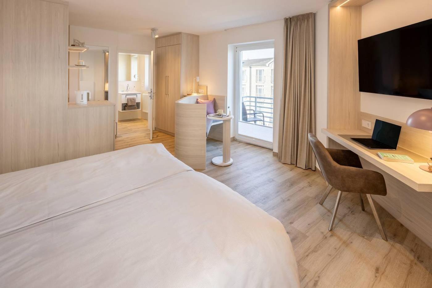 Stranddistel Hotel 3*